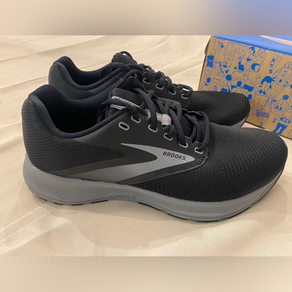 Men’s brooks range cushion shoe size 8.5